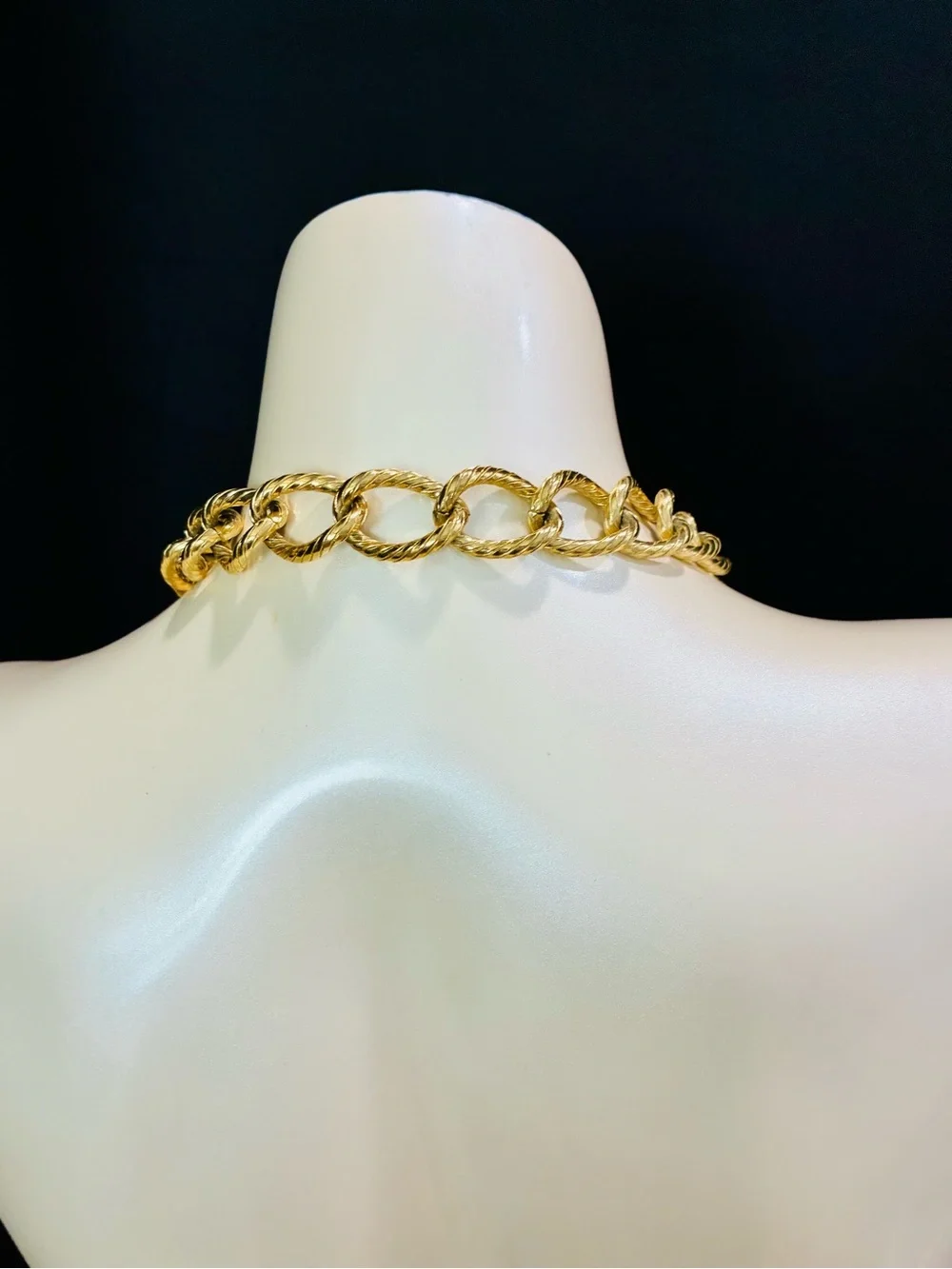 VTG Bold Dramatic Gold-Tone Textured Link Necklace Women’s Trending Jewelry 172g